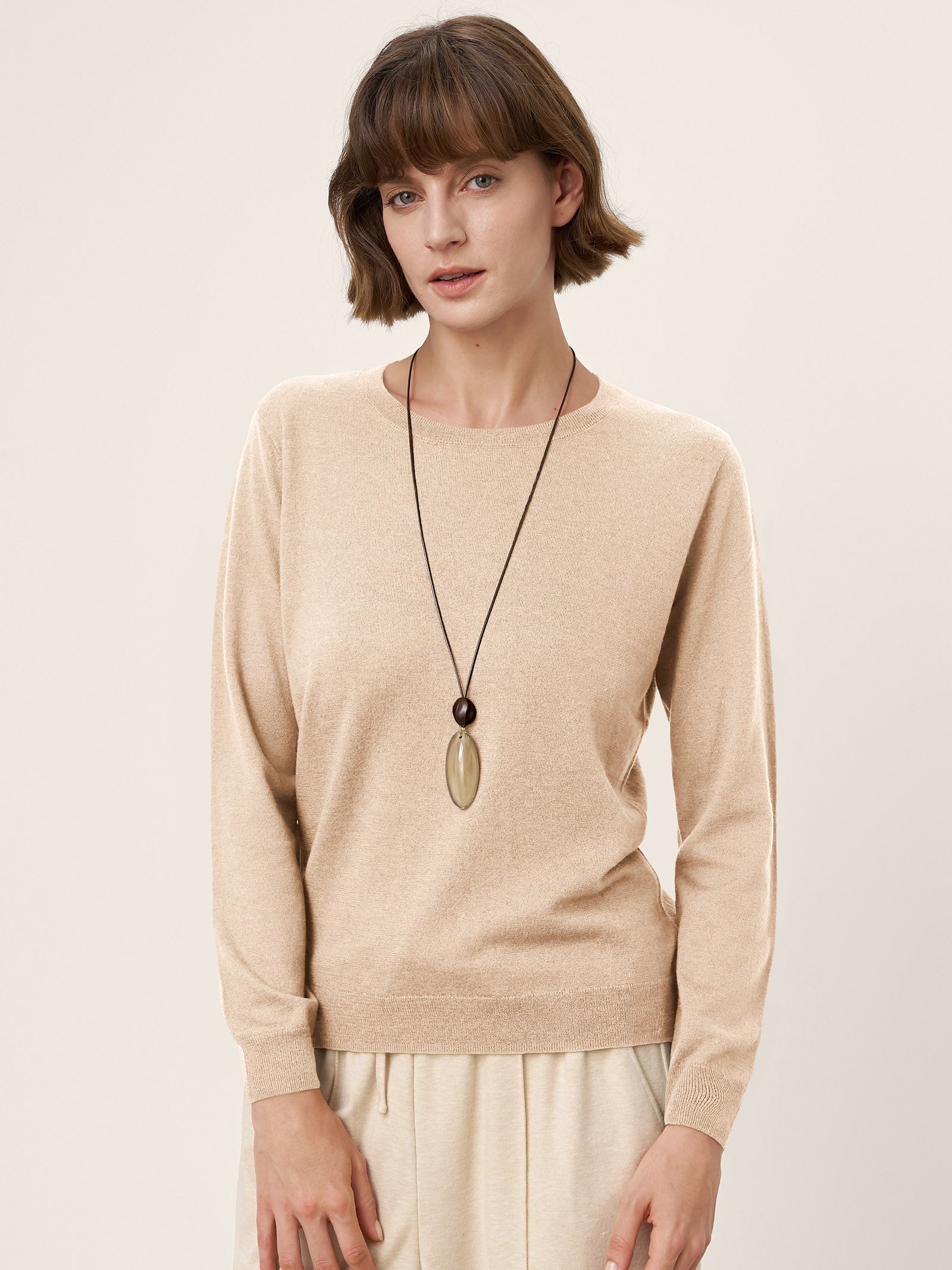 100% Extra-Fine Merino Wool Essential Crew Neck Knit Sweater BRIDGET by LINTICO for women
