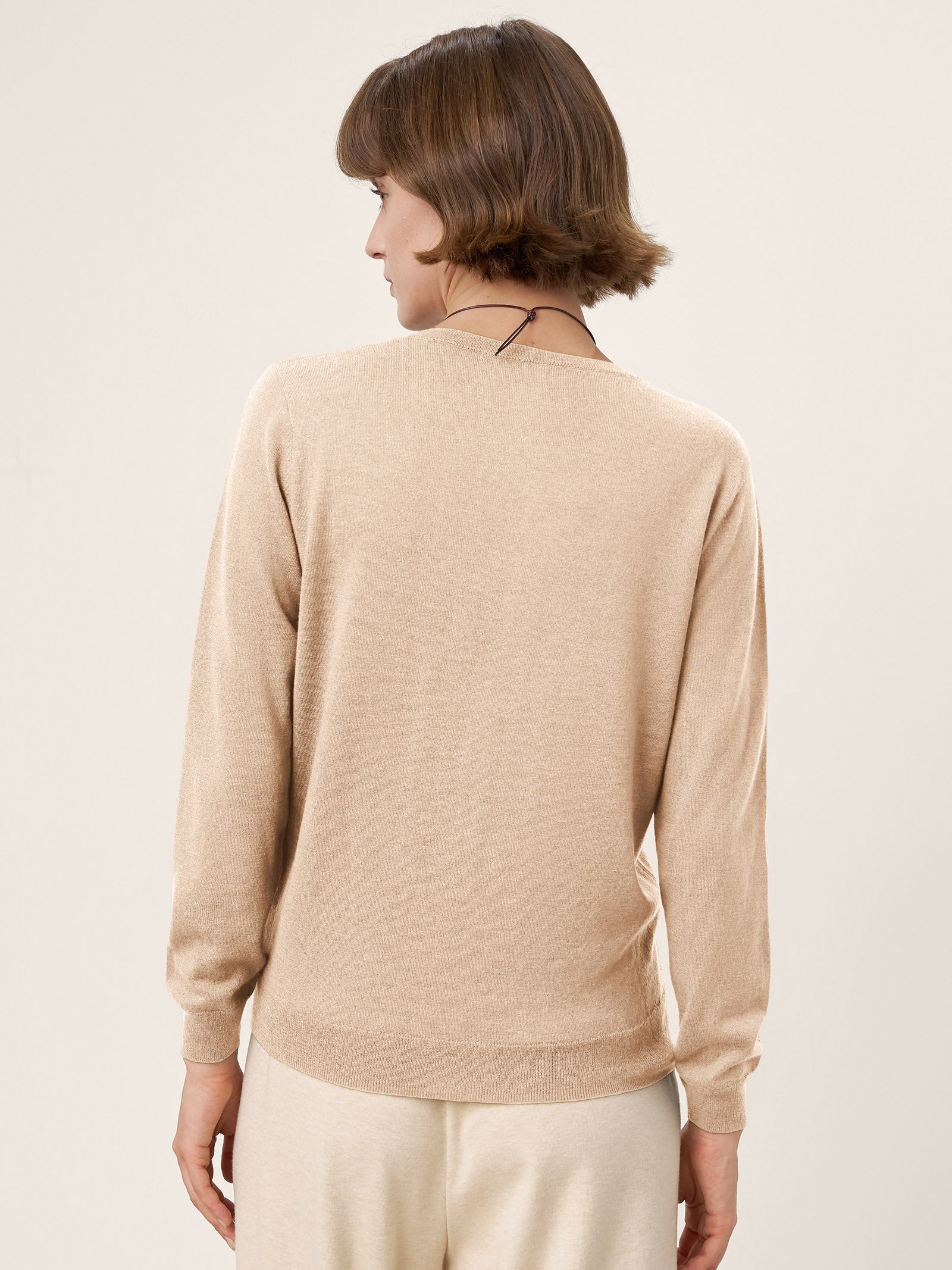 100% Extra-Fine Merino Wool Essential Crew Neck Knit Sweater BRIDGET by LINTICO for women