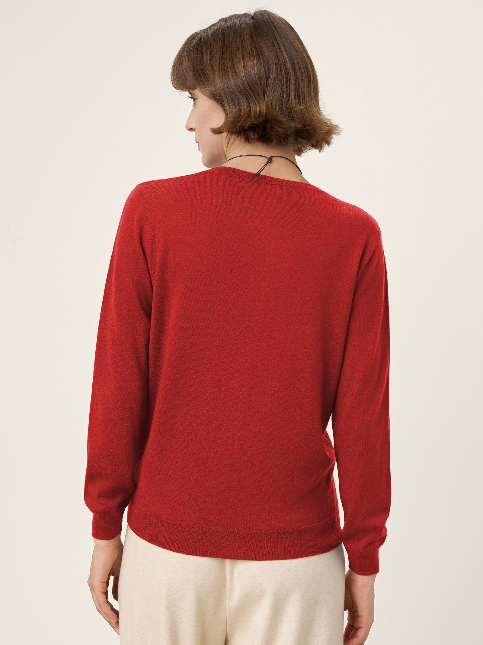 100% Extra-Fine Merino Wool Essential Crew Neck Knit Sweater BRIDGET by LINTICO for women