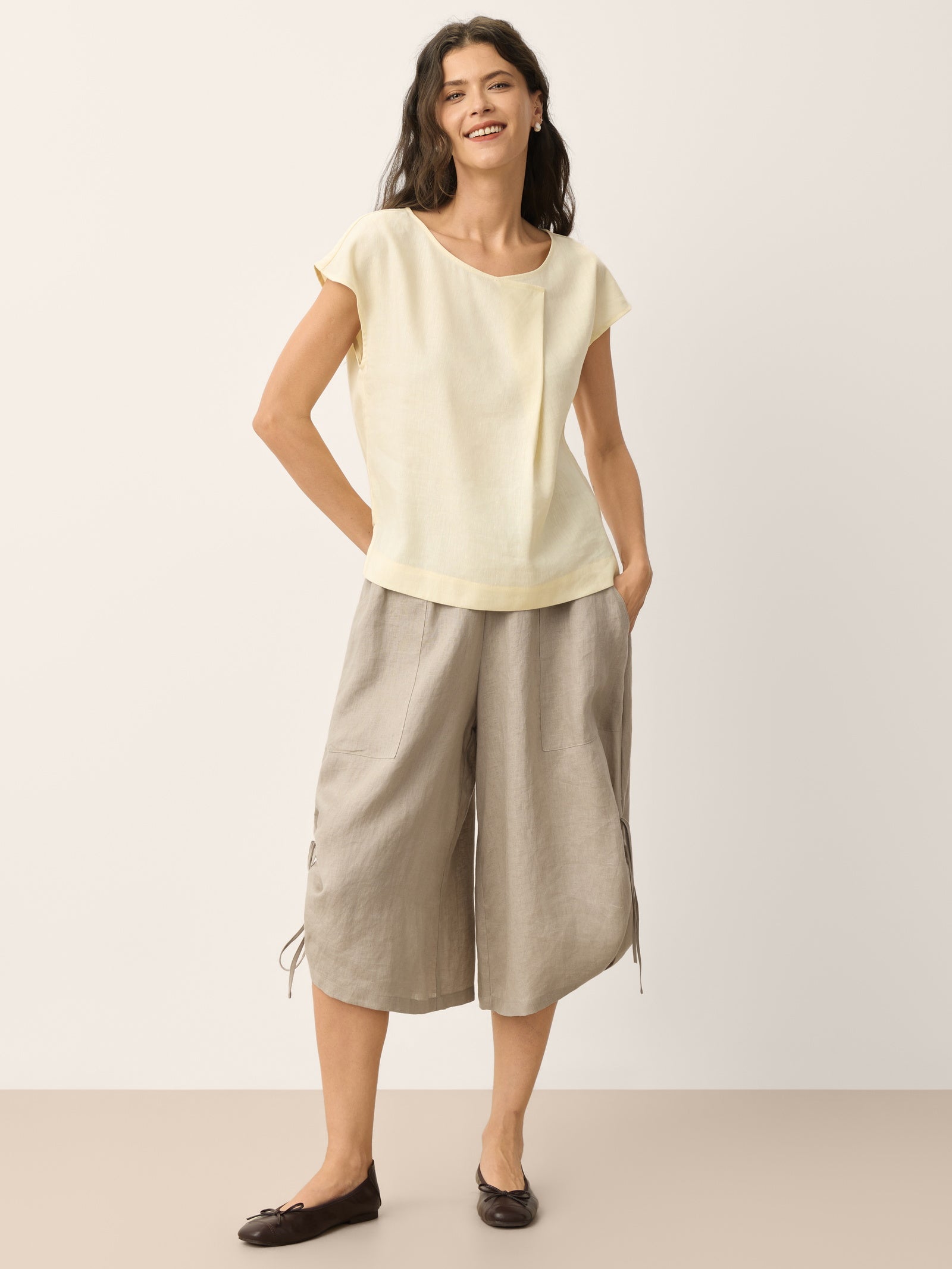 Linen-Lyocell Asymmetric Pleat Cap-Sleeve Top CERELIA by LINTICO for women