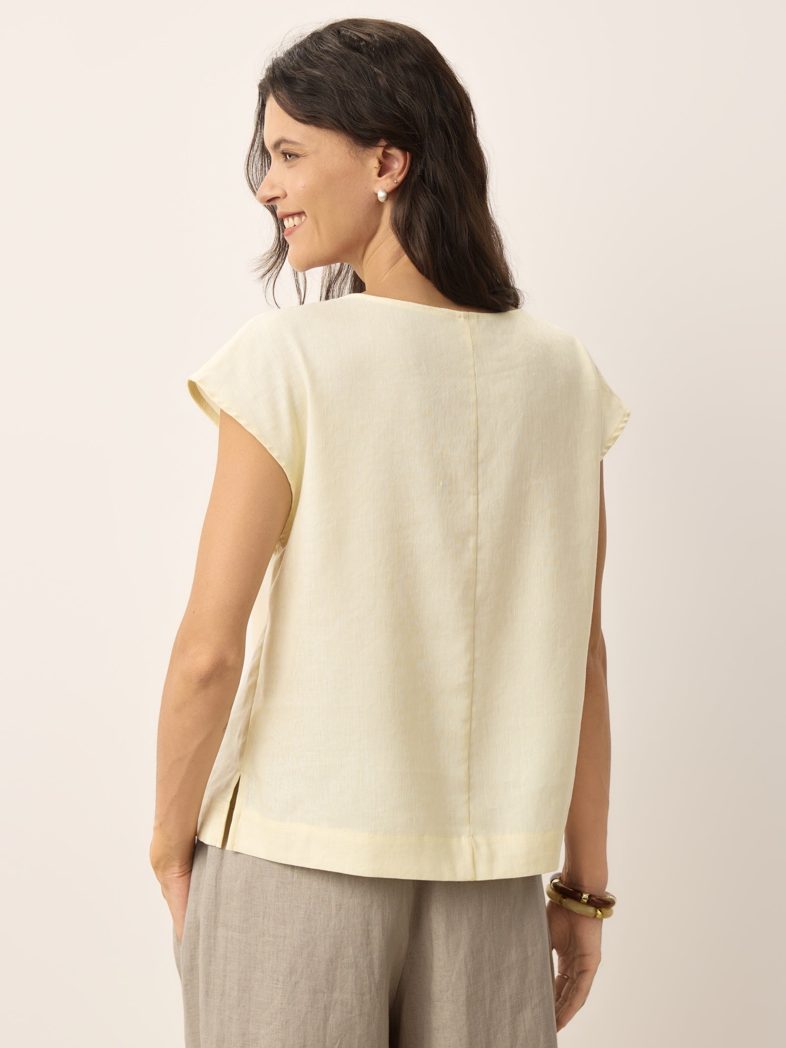 Linen-Lyocell Asymmetric Pleat Cap-Sleeve Top CERELIA by LINTICO for women