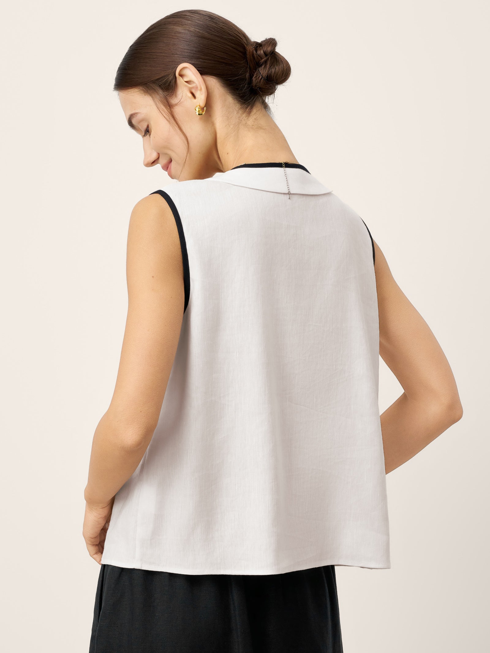 Linen-Lyocell Contrast Trim Pleated Sleeveless Top JUNIPER