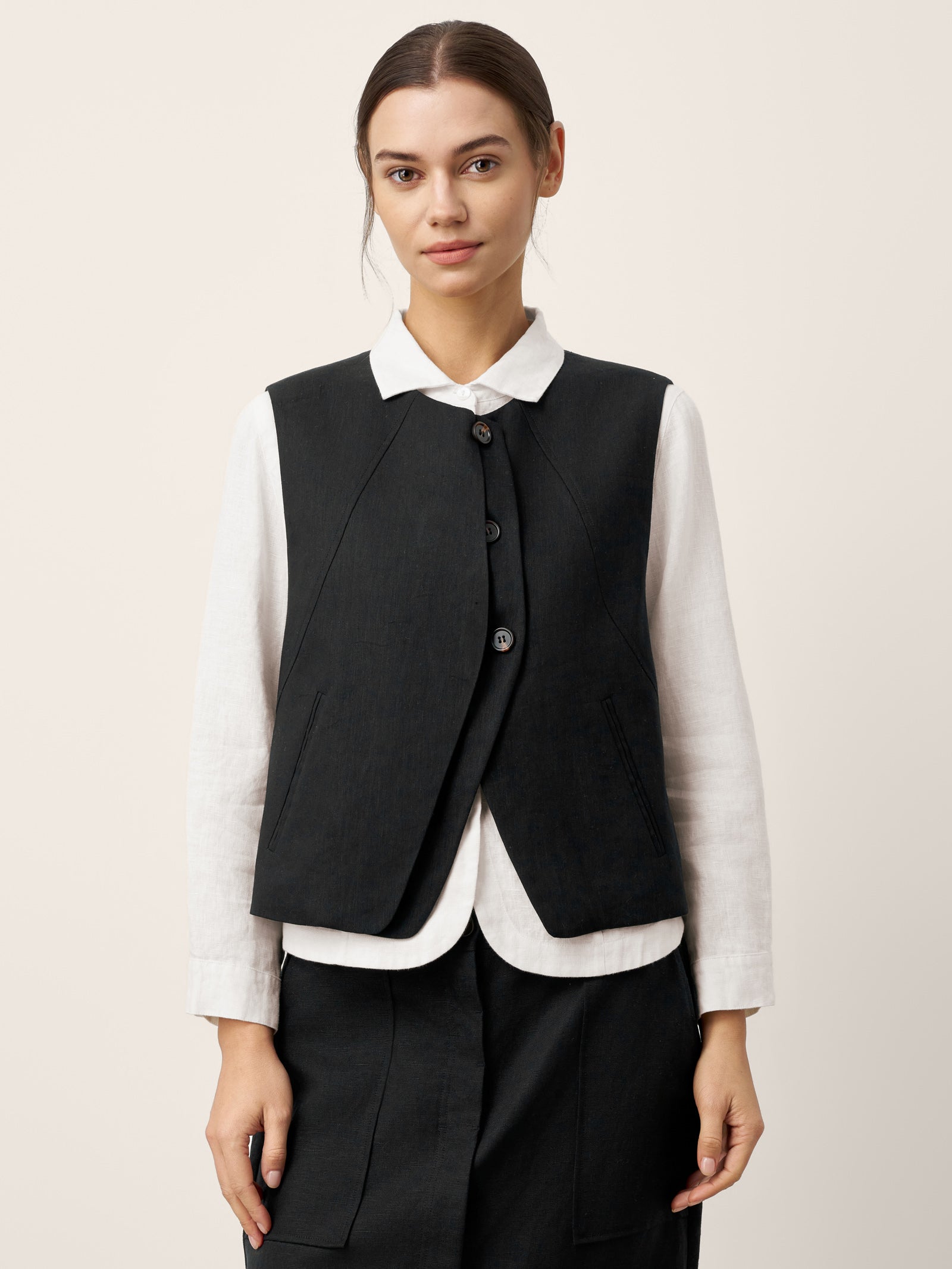 Linen-Lyocell Panel Layered Vest ODELIA by LINTICO for women