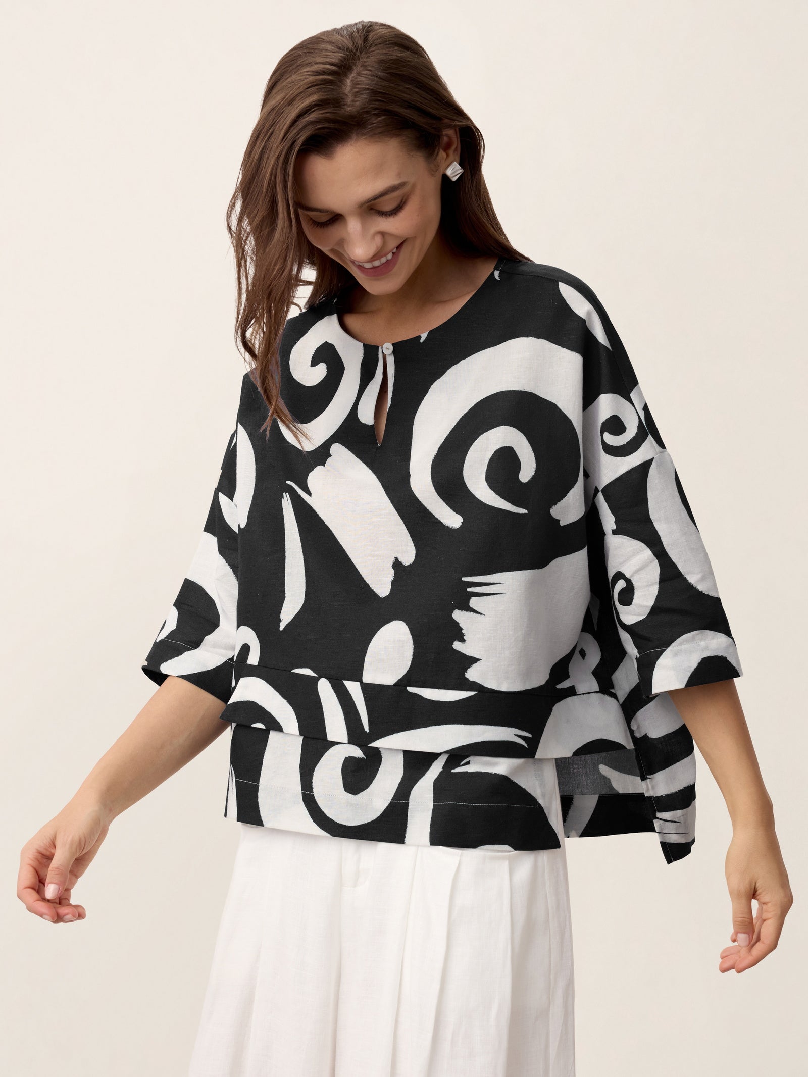 Linen Layered Asymmetric Top NOREEN by LINTICO for women