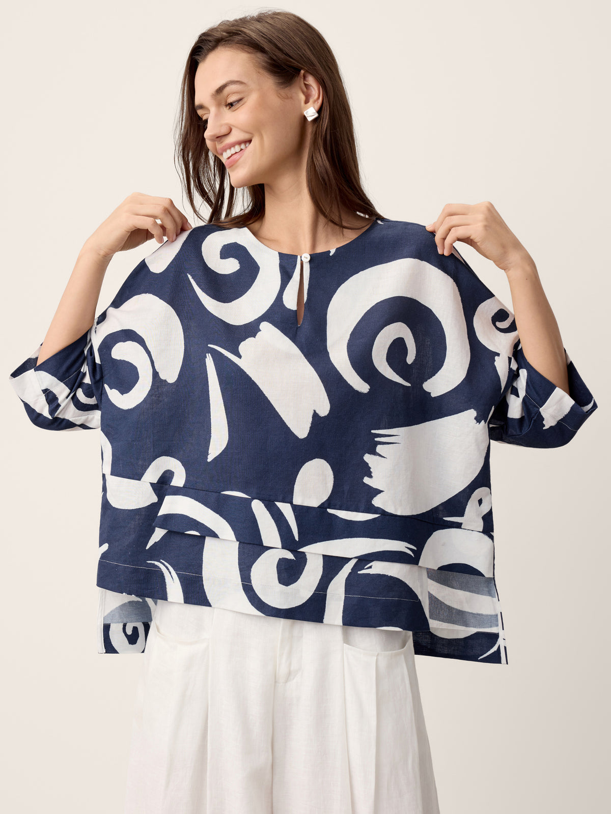 Linen Layered Asymmetric Top NOREEN by LINTICO for women