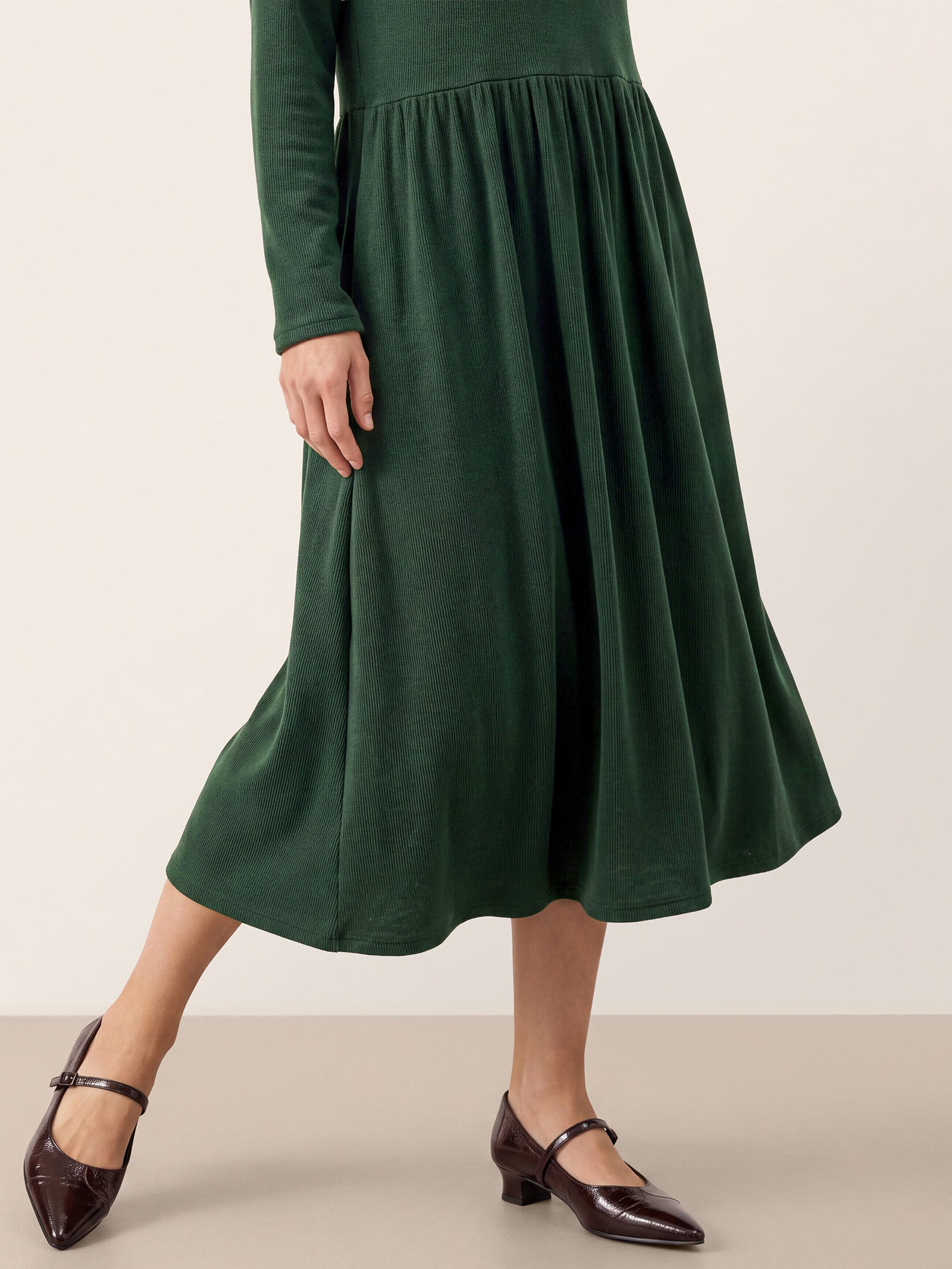 Green Lyocell Ruffle V Neck Gathered Waist Knit Midi Dress BRIELLE by LINTICO