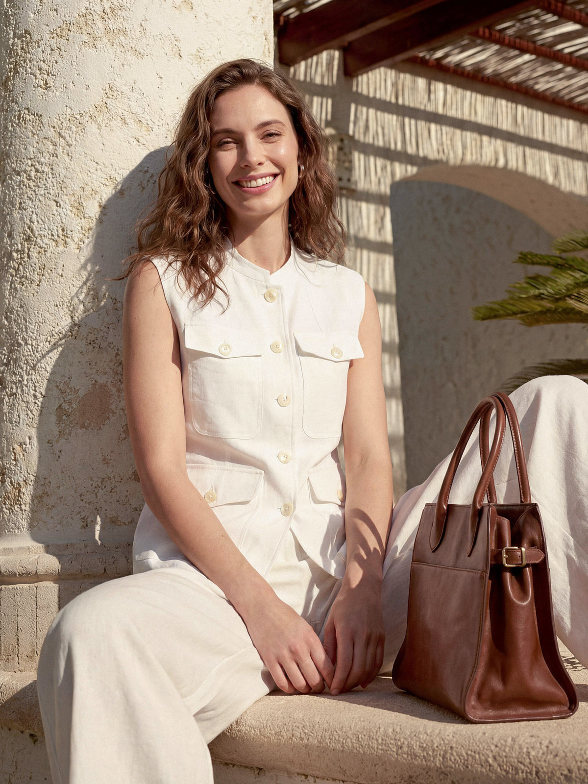 Linen Four-Pocket Tailored Sleeveless Vest COSIMA by LINTICO for women
