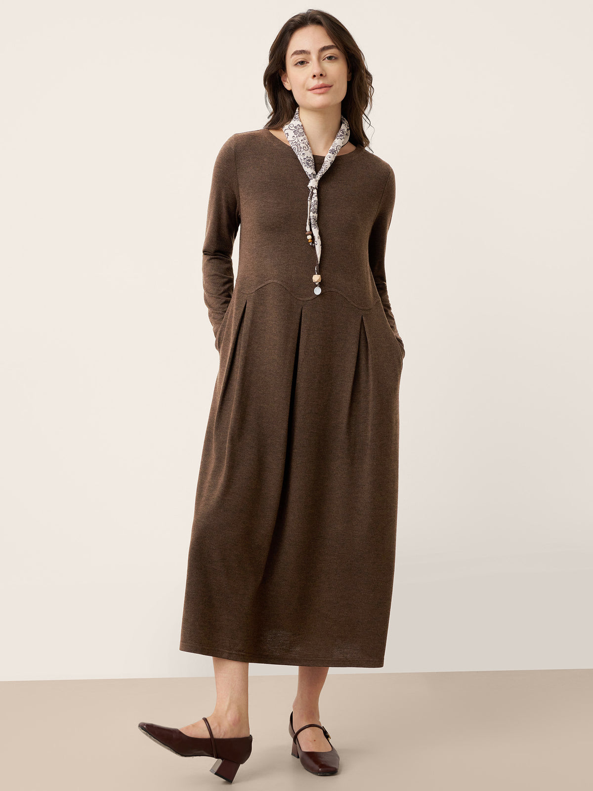LINTICO women's wool outfit with maxi dress and midi dress