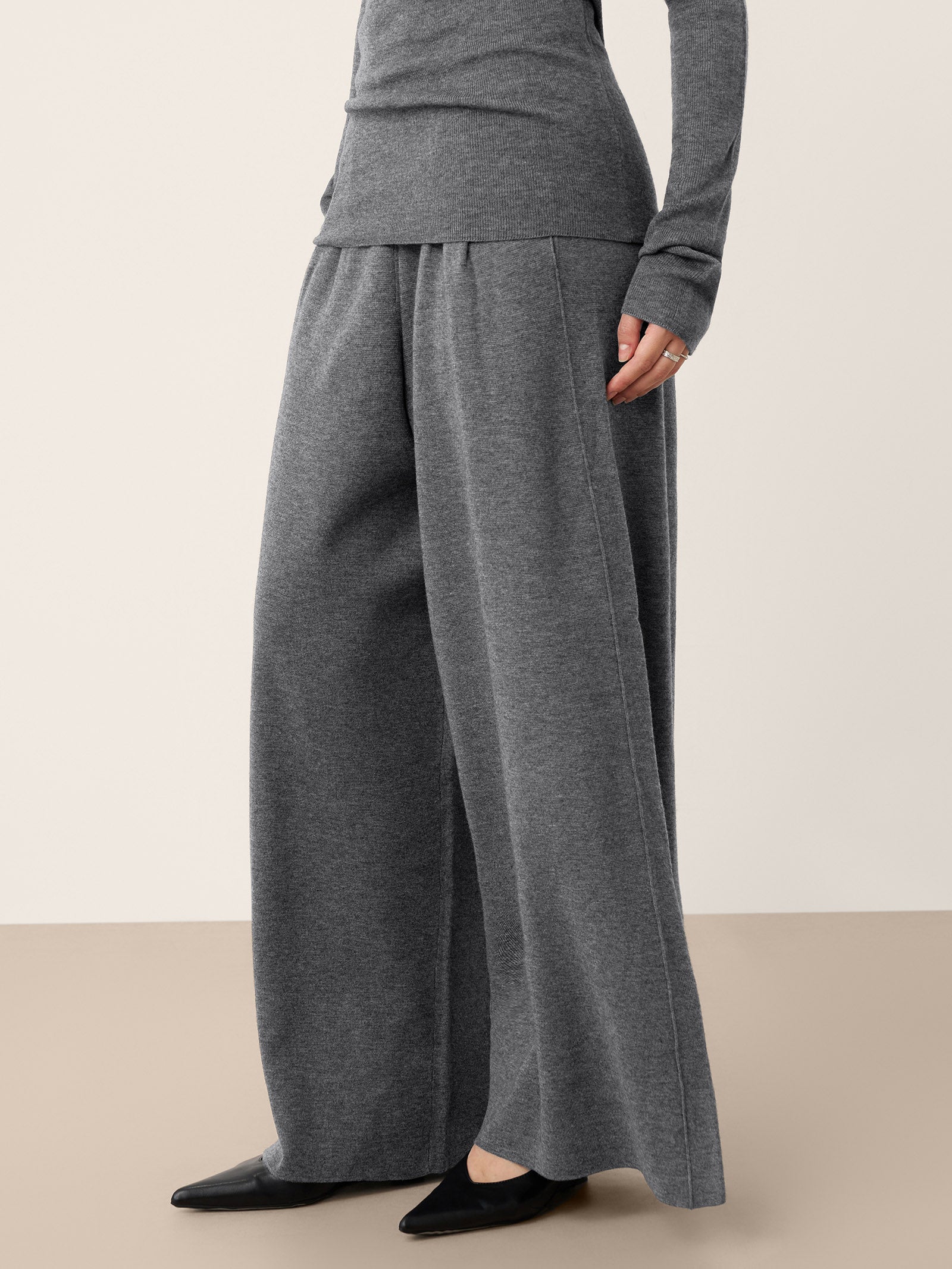 Merino Wool Elastic Waist Relaxed Straight-Leg Pants YVETTE