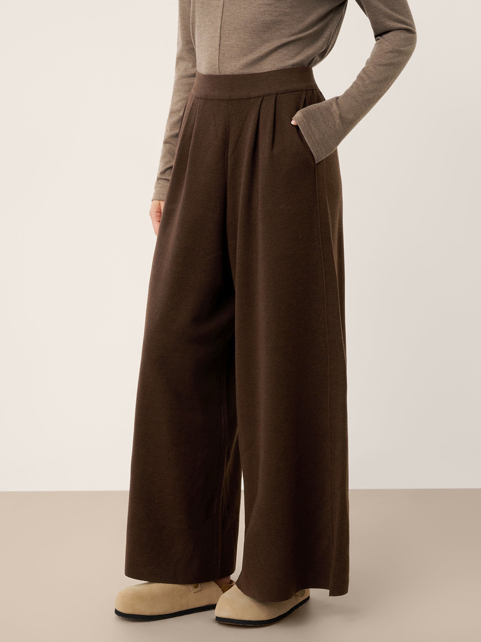 Merino Wool Elastic Waist Relaxed Straight-Leg Pants YVETTE