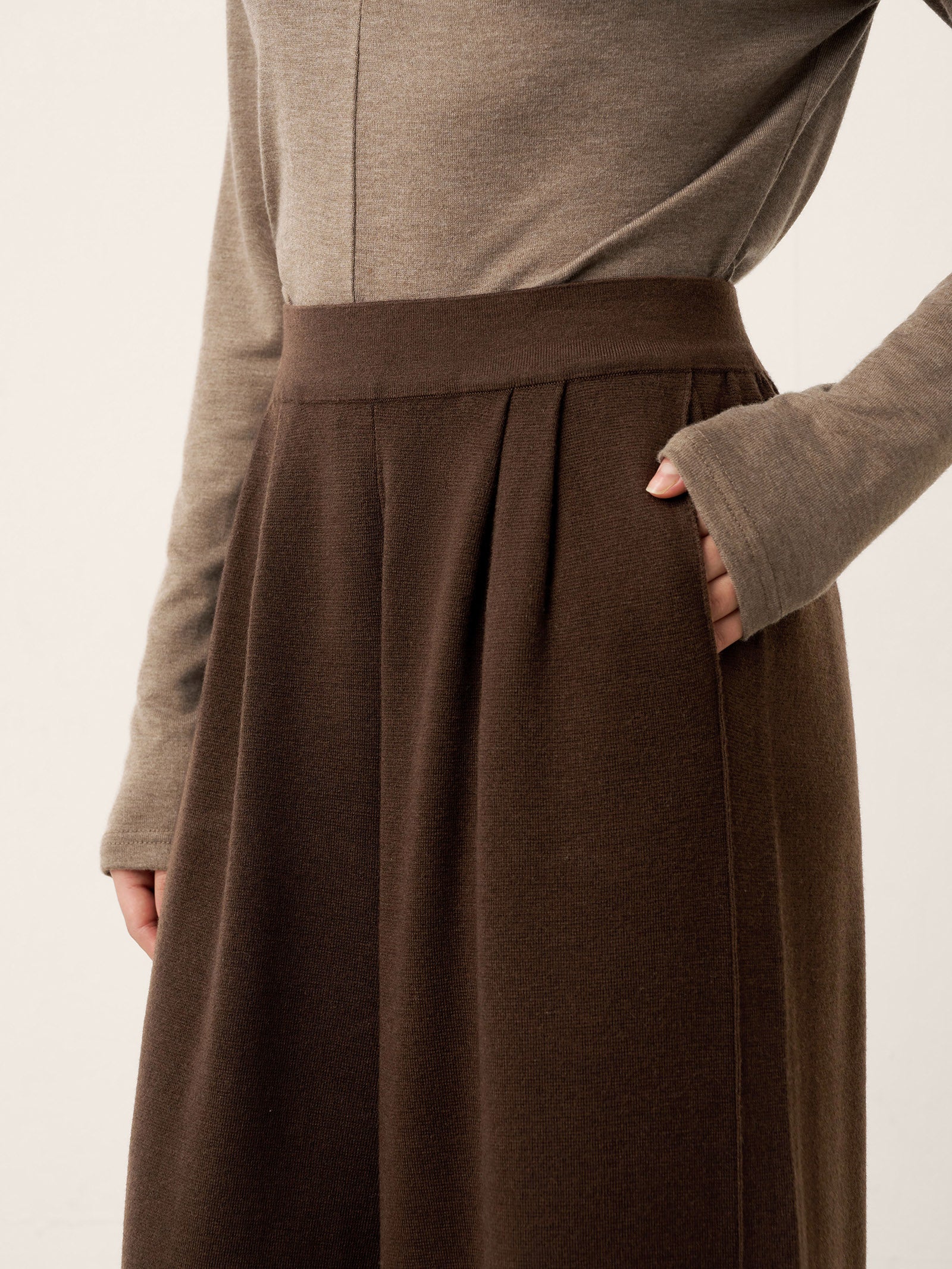 Merino Wool Elastic Waist Relaxed Straight-Leg Pants YVETTE