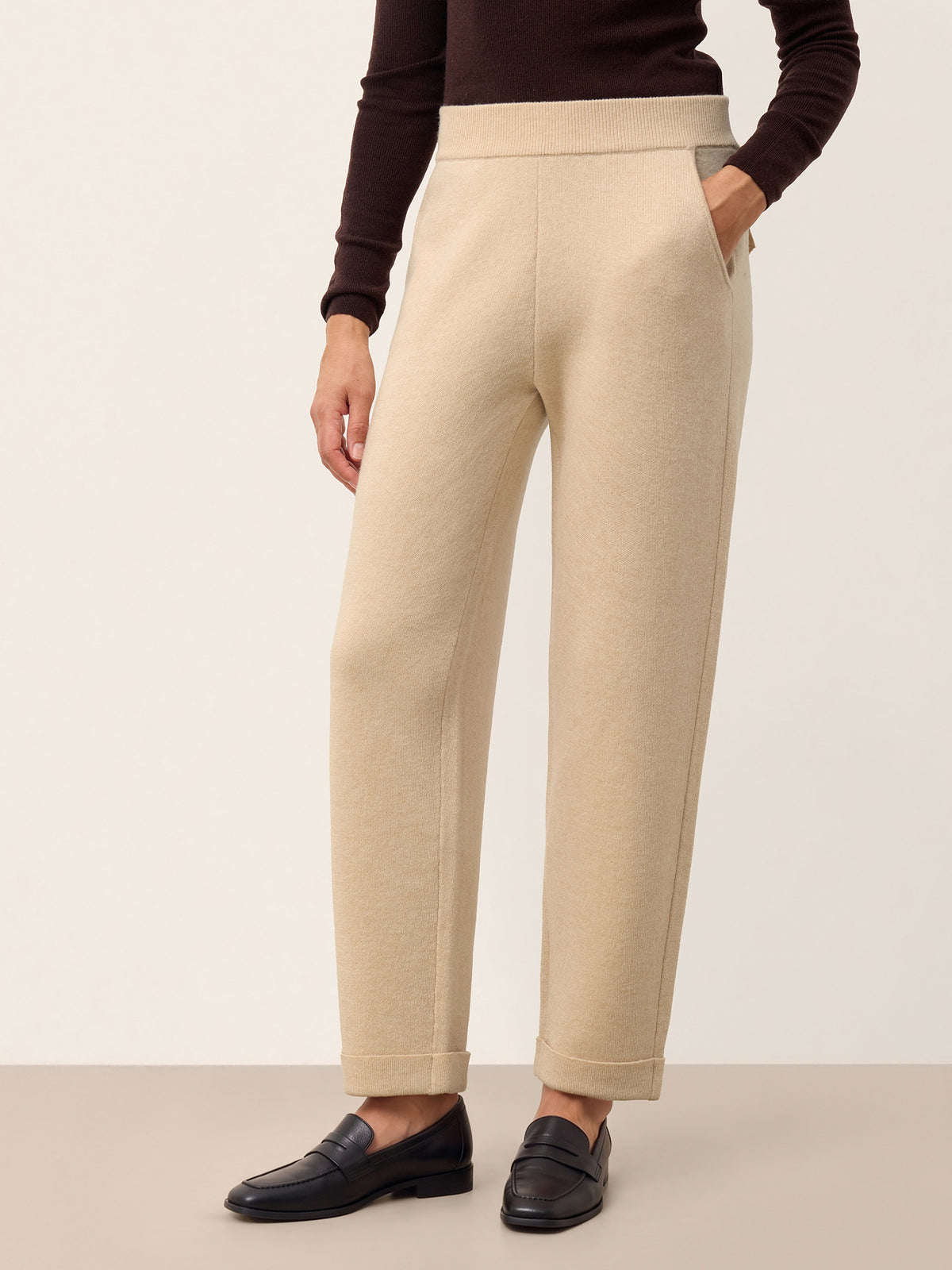 Wool Elastic Waist Tapered Pants ALBINA