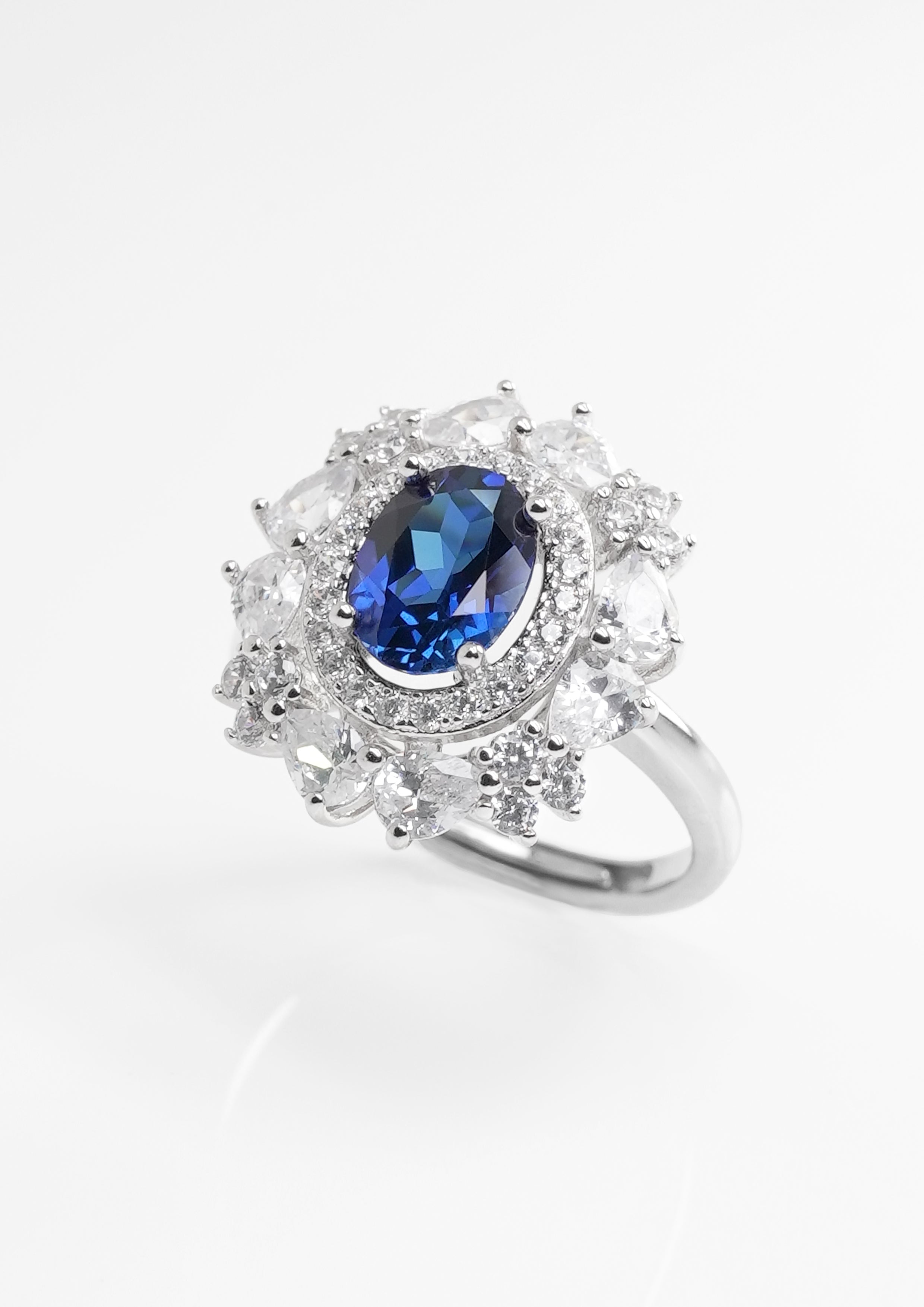 指輪・リング MORELLATO 1714#14 ANELLO 1PONT SAPPHIRE RING Monaco Sapphire Ring in 18K White Gold | Brilliant Earth