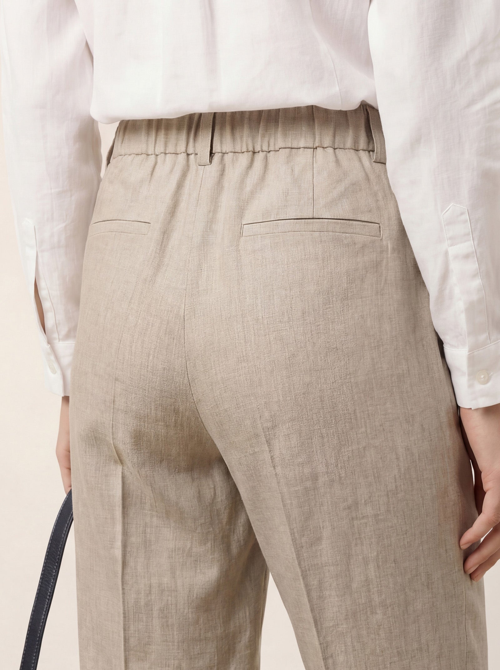 Linen Tailored Straight Cropped Pants LOGAN by LINTICO, model styling for women