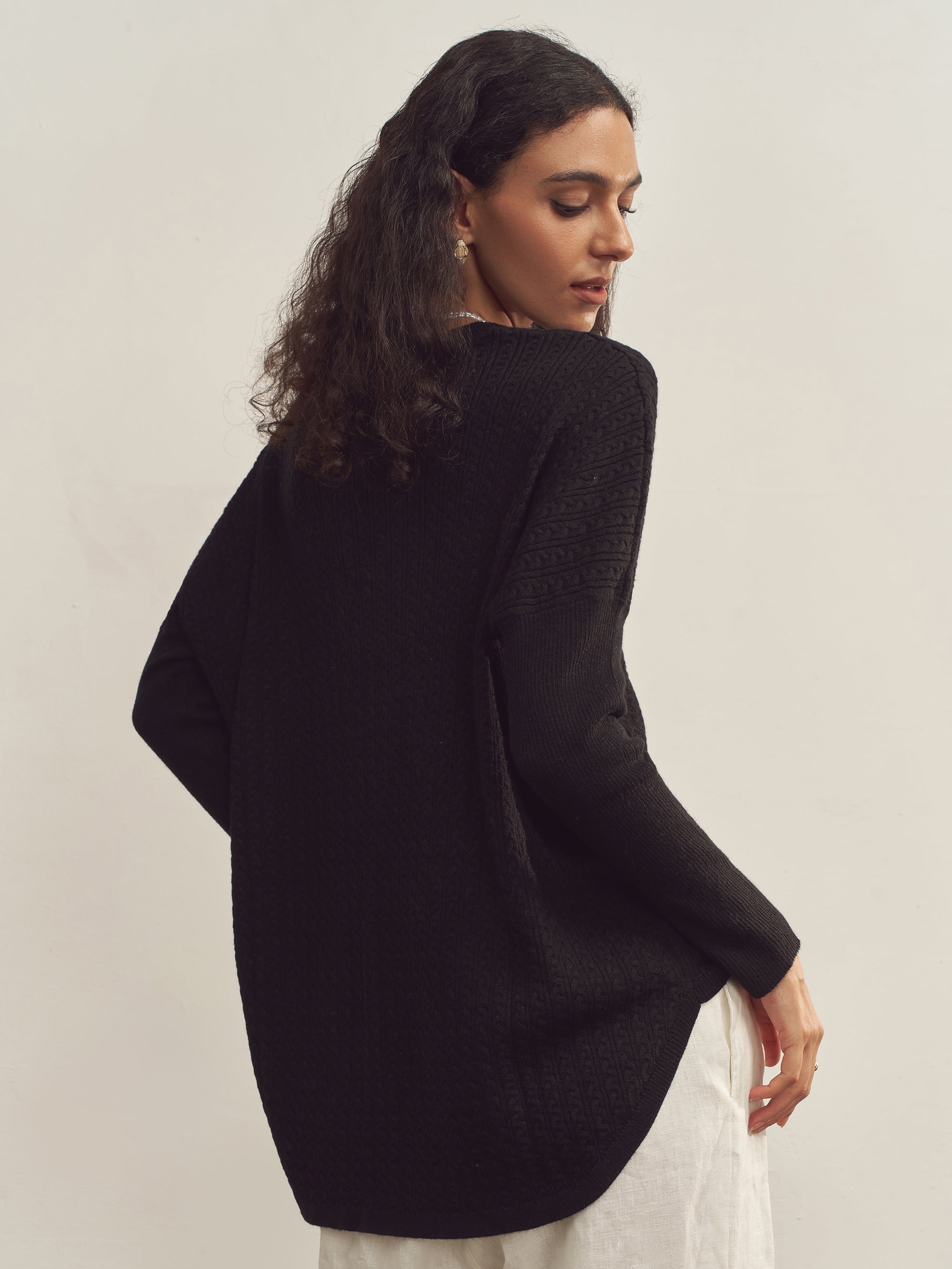 Cashmere V-Neck Textured Oversized Sweater With Asymmetrical Structural Design