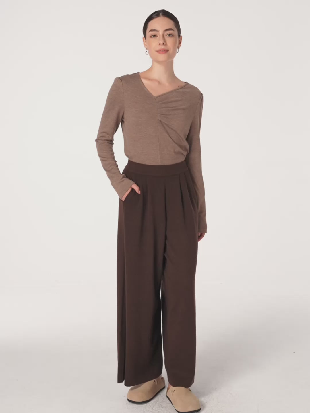 Merino Wool Elastic Waist Relaxed Straight-Leg Pants YVETTE